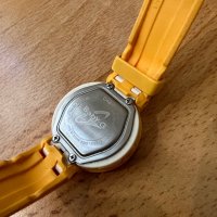 Часовник Casio, снимка 2 - Дамски - 39750661