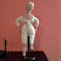 Порцеланова кукла Thelma Resch с дефект 1992 62 см, снимка 7 - Колекции - 39842182