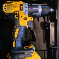 Винтоверт Dewalt DCD896 18V, снимка 3 - Винтоверти - 35544606