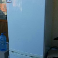  Хладилник с фризер 290 л 