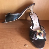 Фирмени дамски чехли на испанската марка Unisa; 37 номер, снимка 4 - Чехли - 36523809
