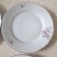Порцеланови чинии, снимка 4 - Чинии - 37654144