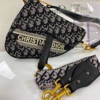 Луксозна чанта Christian Dior  код SG205, снимка 1 - Чанти - 40335267