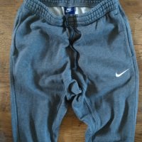 Nike Sportswear Club Fleece Tapered - страхотно мъжко долнище , снимка 2 - Спортни дрехи, екипи - 42784777