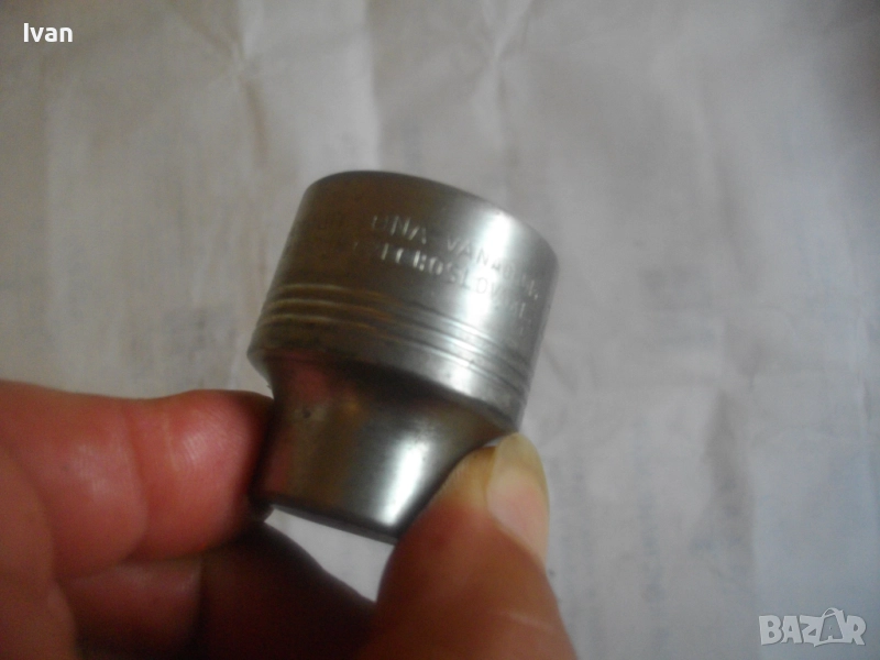 28мм TONA MADE IN CZECHOSLOVAKIA нов старо чехословашко качество вложка торс за гедория TONA ретро , снимка 1