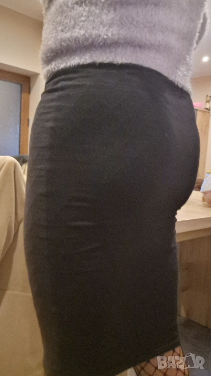 Дамска пола, снимка 1