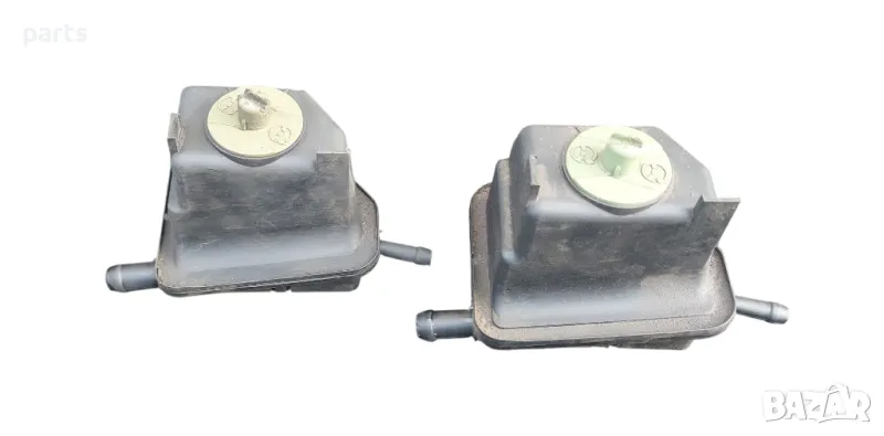 Казанче Хидравлична Течност VW Голф 4 N:312 (2) 2бр.
- Ауди A3 8L
- 1J0422371, снимка 1