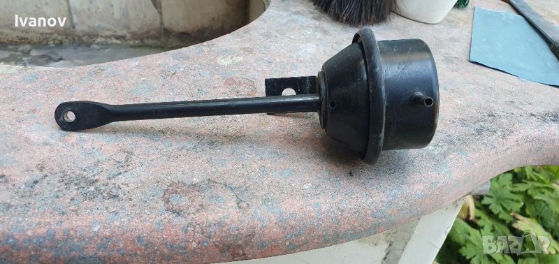 Вакумен актуатор за управление на клапите на дифузьора за бмв е46 320 д Pierburg клапан вакум, снимка 1