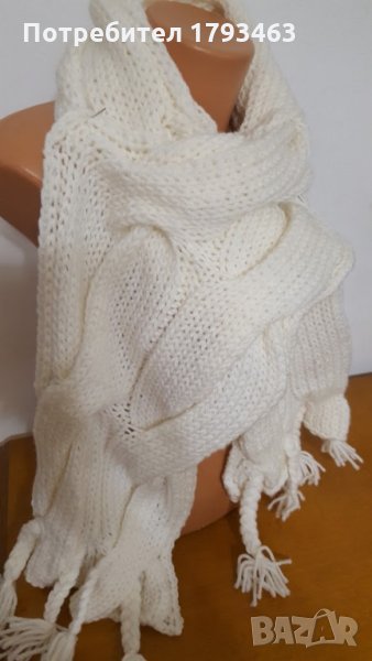 Ръчно плетен дамски шал, снимка 1