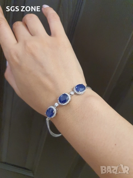 НЕВЕРОЯТНО КРАСИВА СРЕБЪРНА ГРИВНА СЪС САПФИРИ, снимка 1