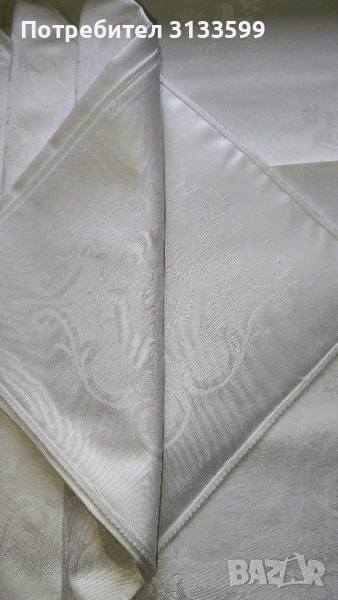 Два комплекта от по шест салфетки за индивидуално сервиране от плат, снимка 1