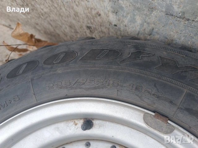 Зимни - Всесезонни Гуми 225Х75Х15, снимка 3 - Гуми и джанти - 52655516