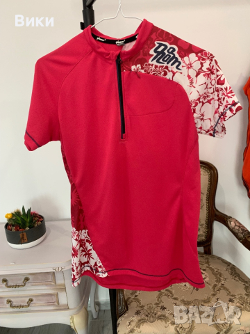 Спортна тениска в размер S, снимка 3 - Тениски - 44614340