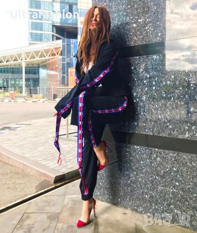 Уникален! Екип   Vetements Champion , снимка 5 - Спортни екипи - 23642975