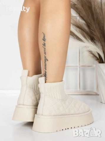 Равни боти - бежови Miu Miu , снимка 2 - Дамски боти - 52529215