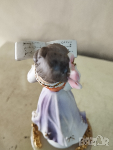 порцеланова статуетка, снимка 5 - Статуетки - 44730587