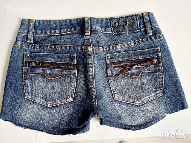 Дамски къси дънкови панталони, снимка 4 - Къси панталони и бермуди - 31976964