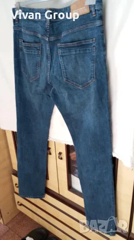 Мъжки дънки Bershka 34/34, снимка 5 - Дънки - 47887532