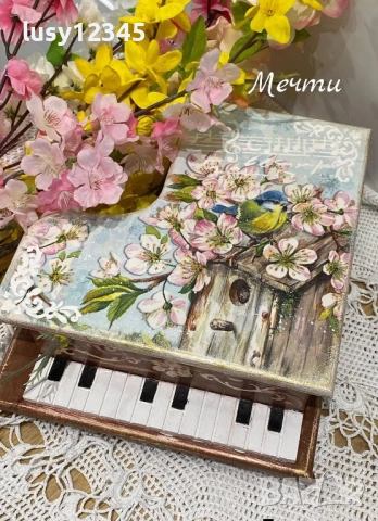 Кутия пиано! , снимка 3 - Декорация за дома - 53214161