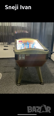 Билярд , въздушен хокей , джага