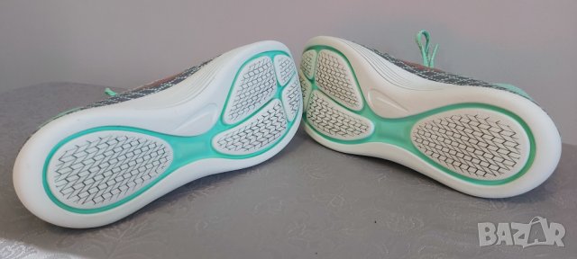 NIKE LUNARLON 42 номер оригинални , снимка 5 - Маратонки - 36743365