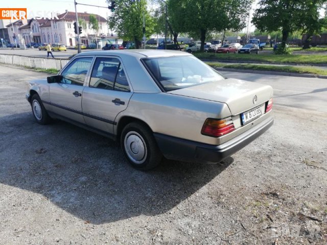 MERCEDES BENZ 124 300D 4MATIC 4X4 113к.с. + БАРТЕР, снимка 4 - Автомобили и джипове - 31852719