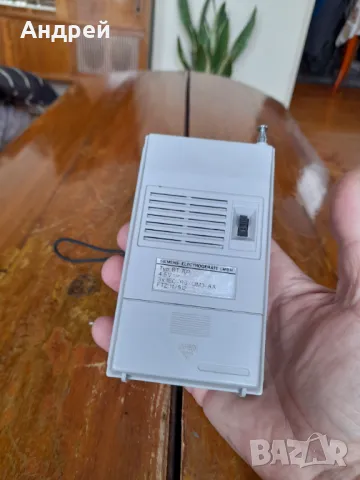 Старо радио,радиоприемник Siemens Melodie RT 702, снимка 3 - Антикварни и старинни предмети - 48772466