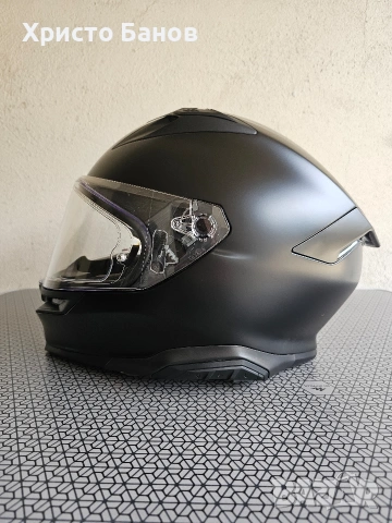 Мотоциклетна каска AGV K7, черен мат, размер L