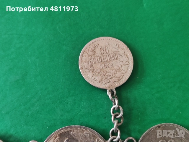 Стара гривна със сребърни монети, снимка 4 - Гривни - 54357231