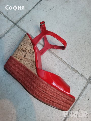 Червени сандали на платформа , снимка 5 - Сандали - 42273848