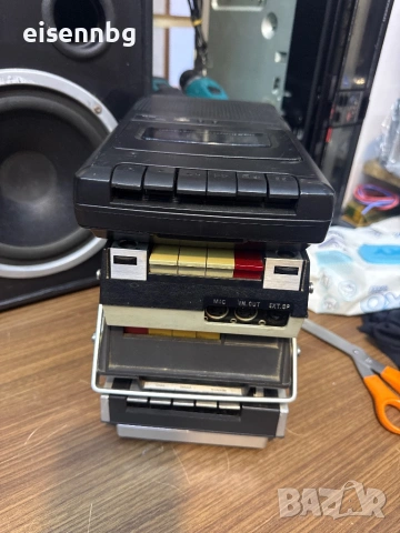 Касетефони Ретро 4 бр., снимка 8 - Радиокасетофони, транзистори - 54107438