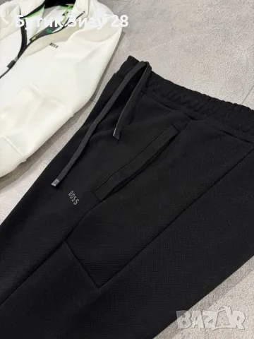 Мъжки екипи Hugo Boss, 2 цвята , снимка 2 - Спортни дрехи, екипи - 56547610