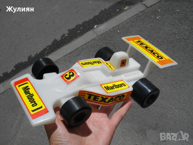 СОЦ ПЛАСТМАСОВА КОЛИЧКА БОЛИД, снимка 3 - Антикварни и старинни предмети - 51142548