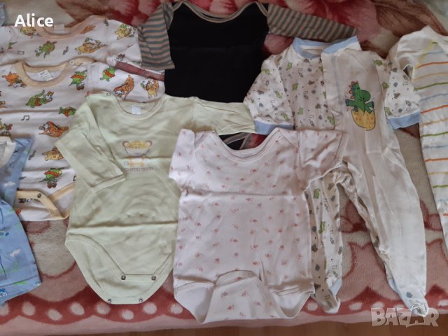 Бебешки дрехи 6-24 месеца, снимка 2 - Бодита за бебе - 37749569