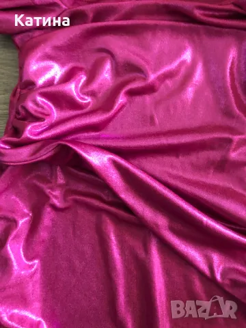 Bershka НОВА рокля, снимка 4 - Рокли - 47386386