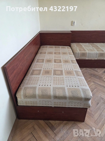 Комплект ъглови легла с матраци и ракла