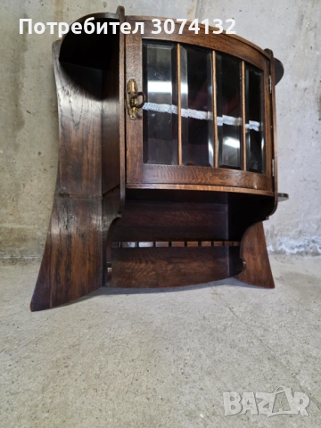 Ретро шкафче за стена с кристални стъкла, снимка 3 - Шкафове - 54257697