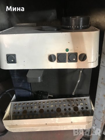 Кафеавтомат, снимка 1 - Кафемашини - 32100656