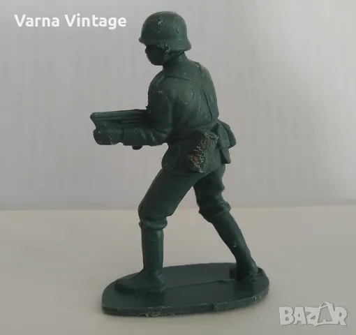 Войници Германска пехота (Втората световна война)(1). Airfix Англия. 5 бр., снимка 9 - Колекции - 47332356