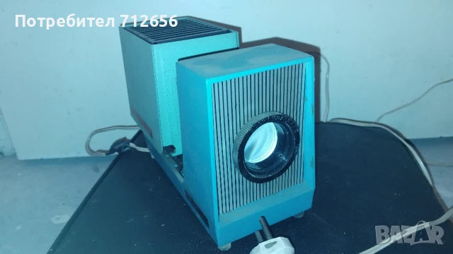 Прожектор за диапозитиви - PREDOM PROFIL, снимка 3 - Чанти, стативи, аксесоари - 50981273