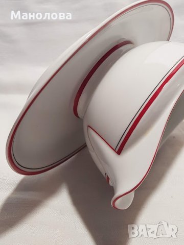 Прекрасен комплект произведен в Чехословакия EPIAG (Първа бохемска порцеланова индустрия)., снимка 11 - Сервизи - 35450069