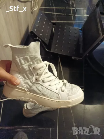 Guess оригинални обувки 39 размер в отлично състояние 