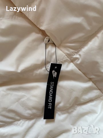 Оригинална парка с пух Nike, снимка 4 - Якета - 39615145