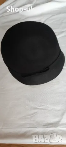 Дамска вълнена шапка, снимка 6 - Шапки - 48804677