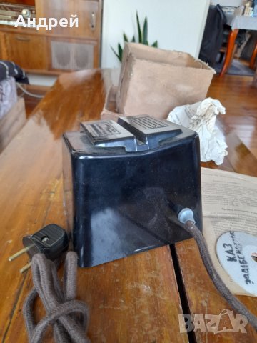 Старо електрическо точило за ножове, снимка 5 - Антикварни и старинни предмети - 38708844