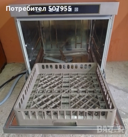 Професионална, трифазна съдомиялна машина HOBART , снимка 9 - Обзавеждане на кухня - 52679273