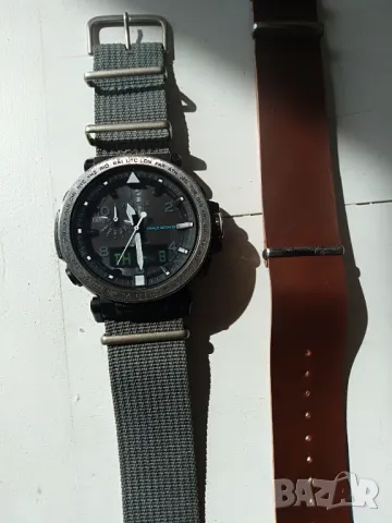 Casio Pro Trek Triple censor PRW-61Y