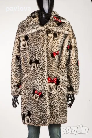 Само днес на цена палто марка Disney оригинално, снимка 2 - Палта, манта - 49209883