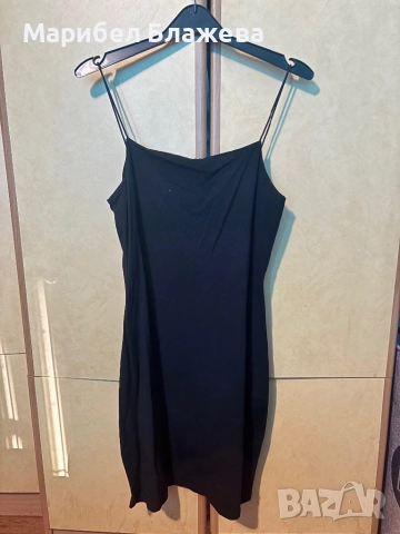 Дамска черна рокля 