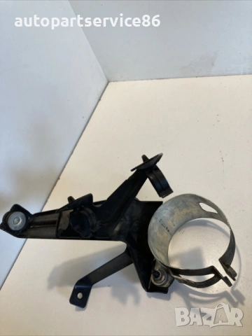 Държач на горивен филтър за Nissan Pathfinder 2.5 dCi (2009)